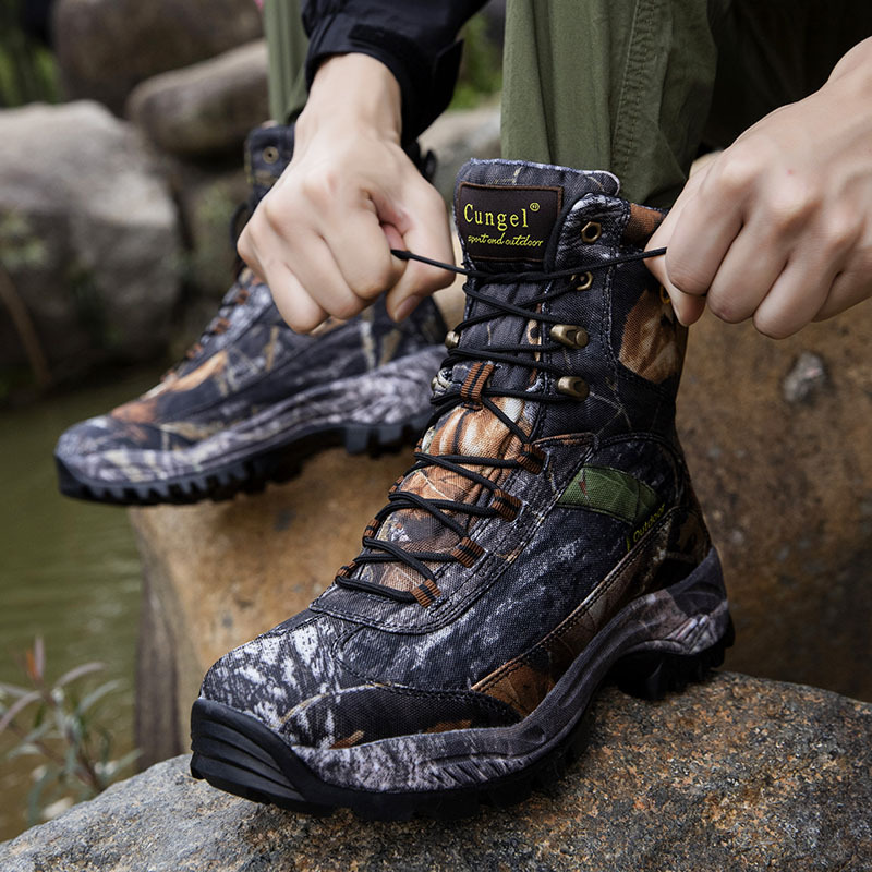 Men's Hiking Shoes - Image 12