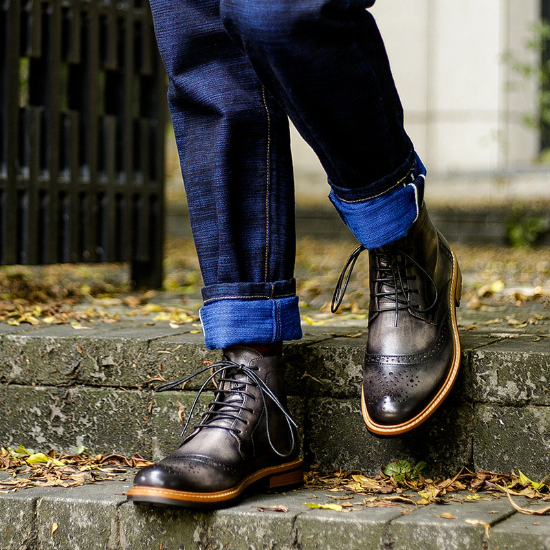 Casual Men's Martin Boots - Image 4