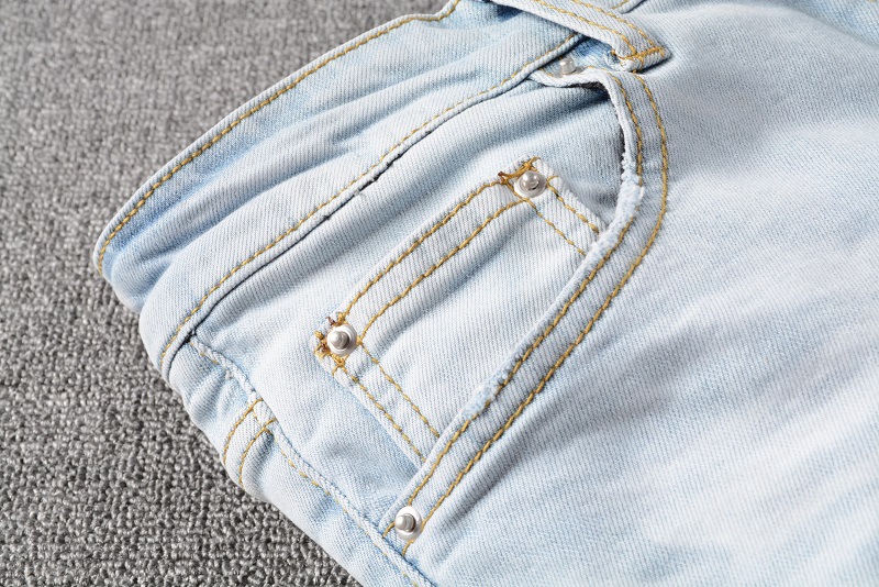 Jeans de marca de moda Estilo moderno