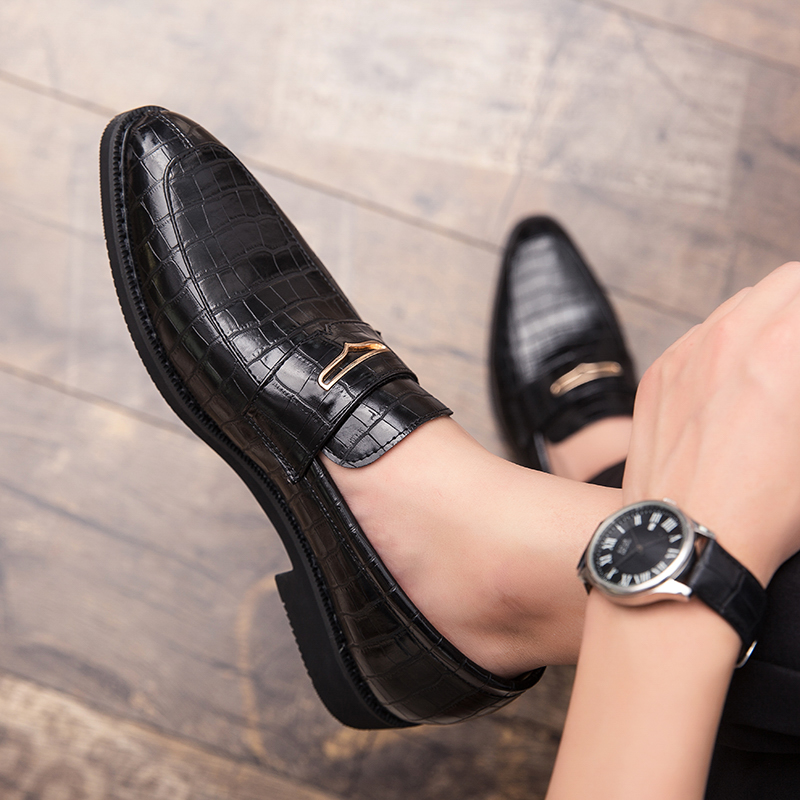 Men's low-top casual shoes