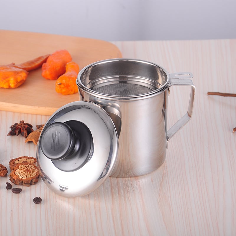 Stainless Steel Oiler Image 3