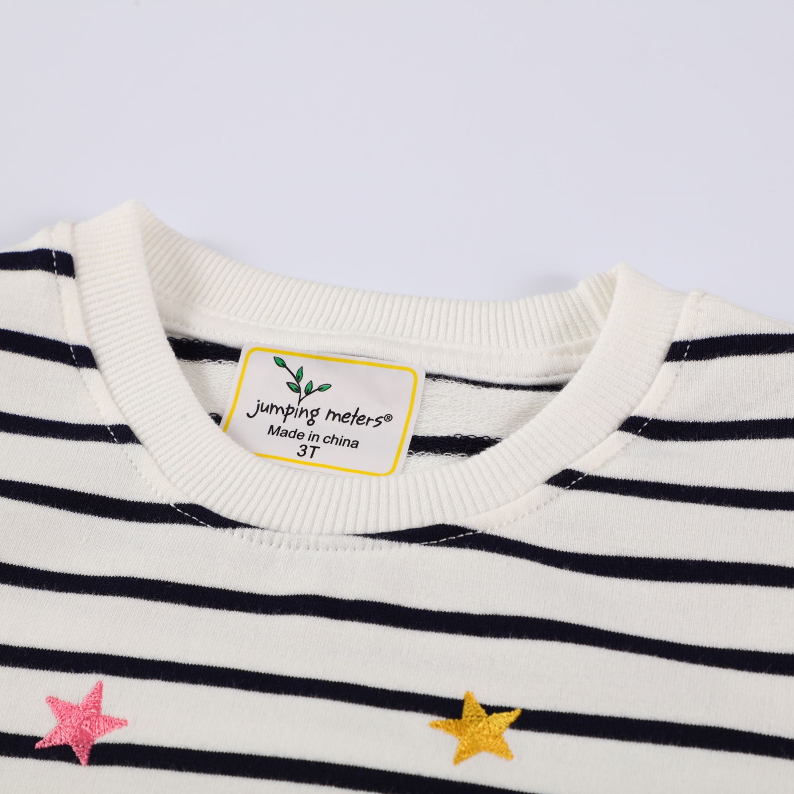 Thickening of Children's Pullover Image 3