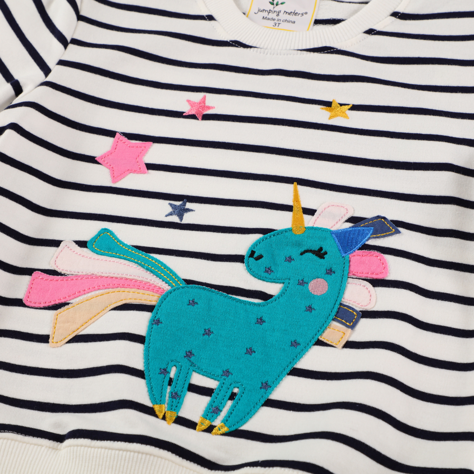Thickening of Children's Pullover Image 4