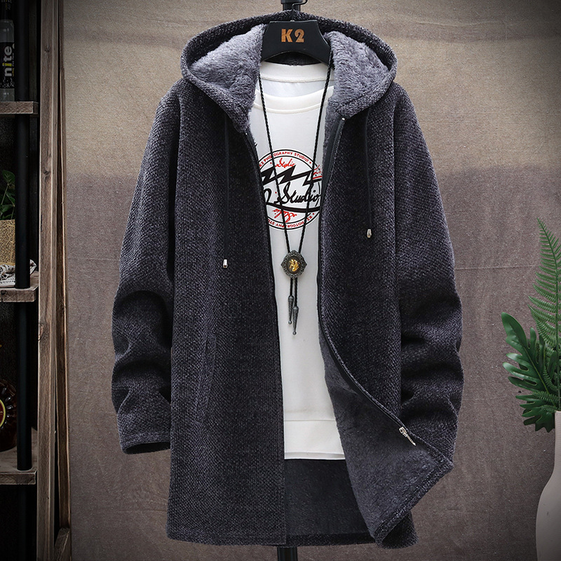 Plush Men's Sweater in black