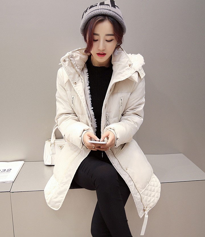 Women's Lamb Wool Coat Image 6