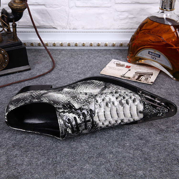 Hairdresser Nightclub Shoes Lifestyle Image