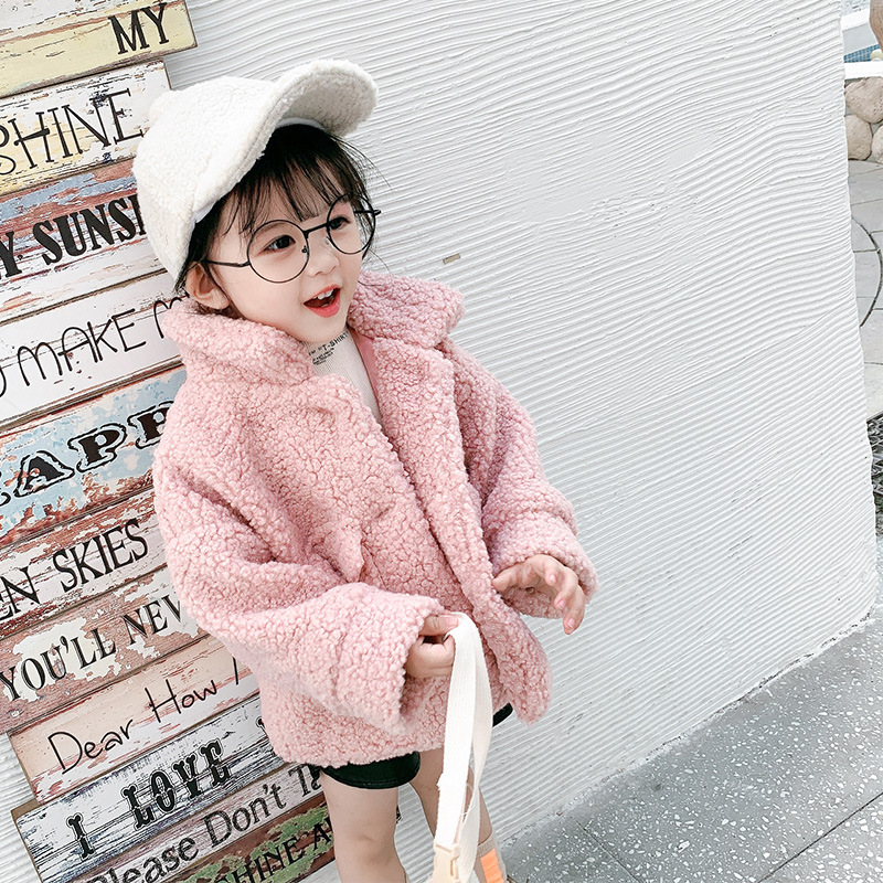 Coat detail 4
